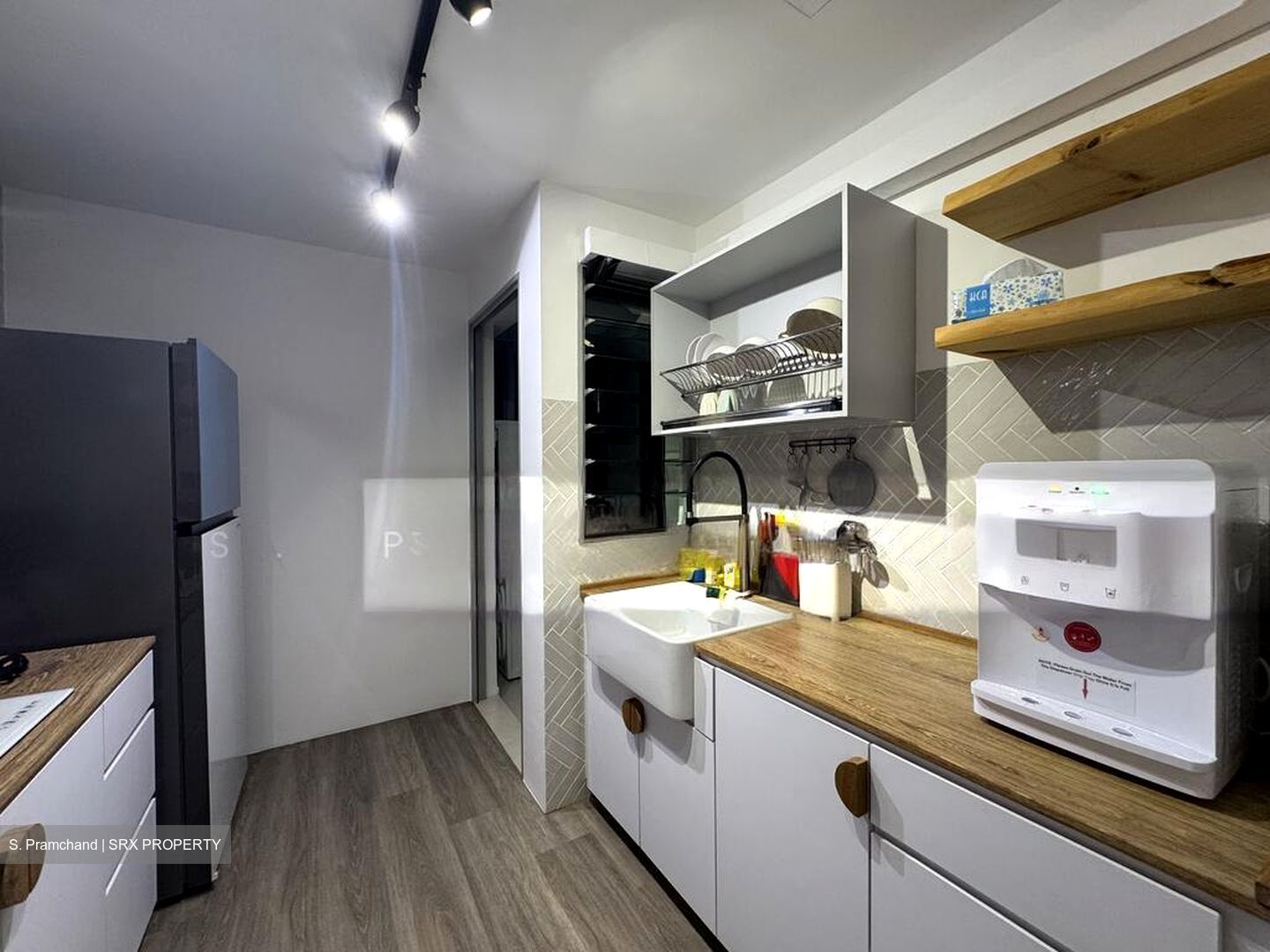 Whitewater (D18), Condominium #502902831